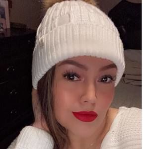 Meet your Posher, Lizbeth h